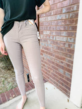Load image into Gallery viewer, It&#39;s All Me Hyperstretch Jeans- IRIS
