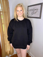 Load image into Gallery viewer, Chilly Nights Pocketed Crewneck - Black
