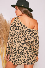 Load image into Gallery viewer, Cheetah Cut Sweater
